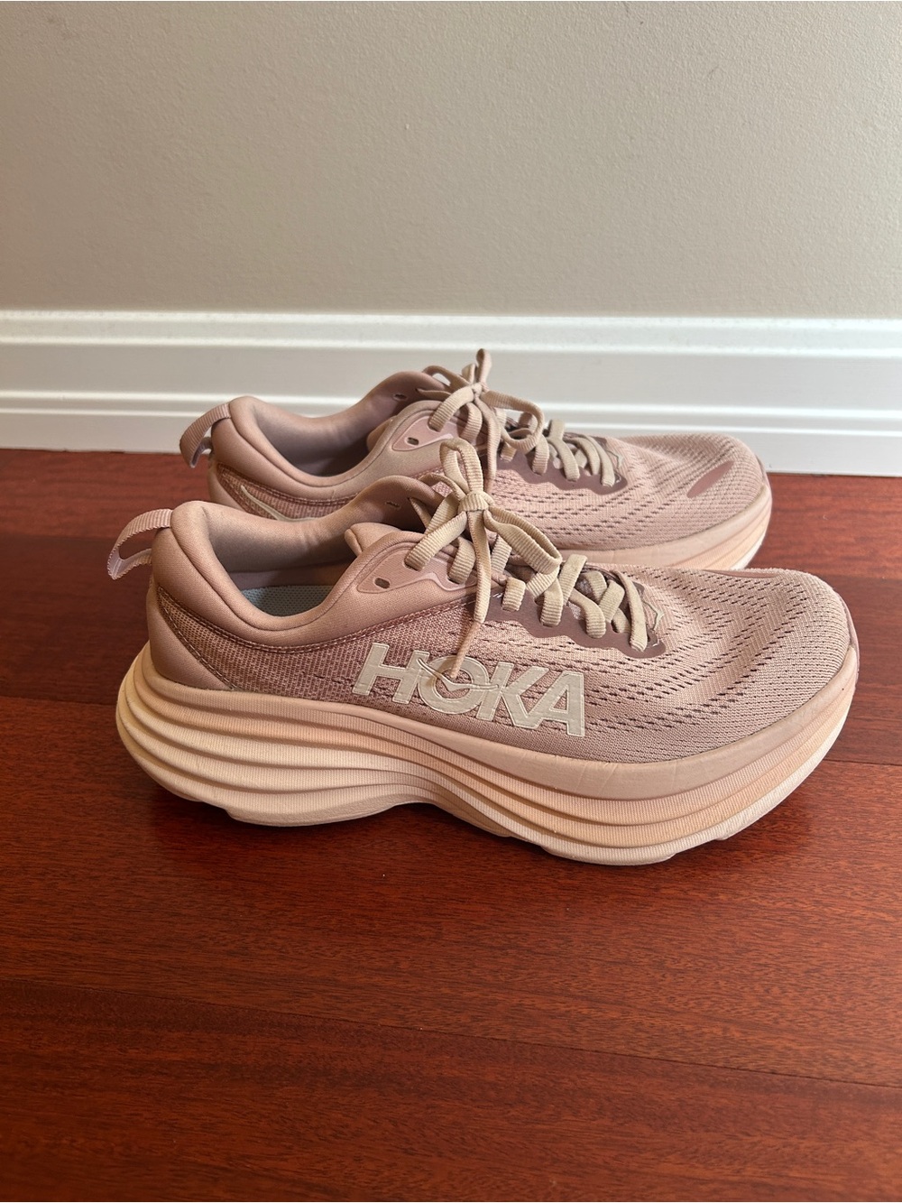 HOKA Bondi 8 Running Shoes - Picture 2 of 4